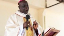 Misa ya Pasaka katika Parokia ya Mtakatifu Anna ya Kanisa Kuu huko Yagoua nchini Camerun.