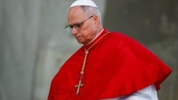 Papa Leon al XIV-lea la Monumentul Martirilor("Maqam Echahid"), din Alger, capitala Algeriei, vizitat luni, 13 aprilie 2026, în cadrul primei etape a călătoriei apostolice în Africa.