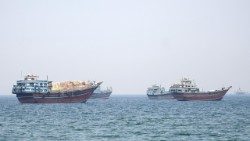 Imbarcazioni nello Stretto di Hormuz