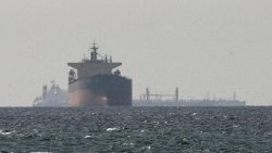 Navi mercantili nel Golfo, vicino allo Stretto di Hormuz