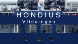 Tàu du lịch MV Hondius tại cảng Granadilla de Abona, Tenerife, Tây Ban Nha