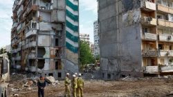 Le conseguenze dell'attacco russo coi droni su Kyiv