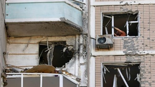 Ucraina, Kyiv lancia oltre 600 droni su Mosca