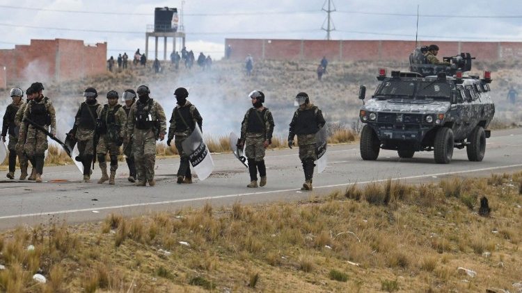 Manifestations à Apacheta en Bolivie, le 23 mai 2026, visant à faire pression sur le président Rodrigo Paz, afin qu’il revienne sur les mesures d’austérité et s’attaque à la hausse du coût de la vie.