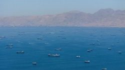 Navi nello stretto di Hormuz