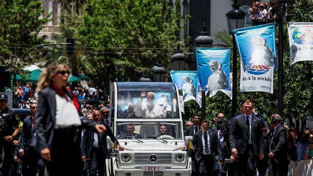 Pope Leo travels to Gran Canaria as part of his Spain trip