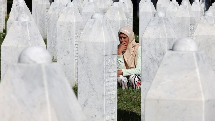 Bosnia marks the 31st anniversary of the Srebrenica genocide
