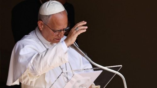 Папа: блізкасць да пажылых людзей, ахвяр войнаў і пажараў