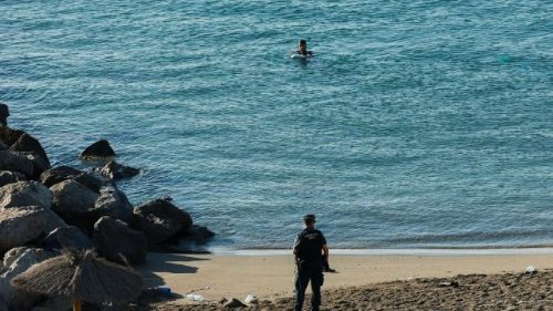 Il Papa: Ceuta, si trovino soluzioni di pace, stabilit&agrave; e giustizia per i migranti