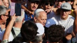 Papa Leon în mijlocul tinerilor, la Assisi, joi, 6 august 2026      