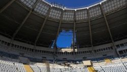 L'attacco russo su Odessa ha colpito anche lo stadio di calcio della città
