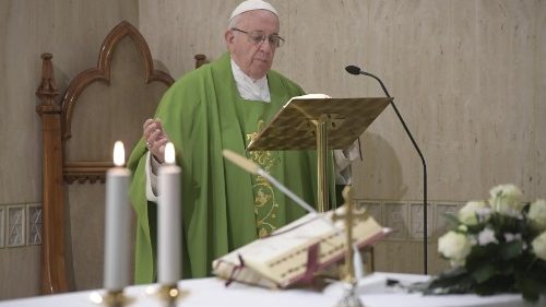 Frühmesse: Sich als Sünder erkennen ist der erste Schritt auf Jesus zu