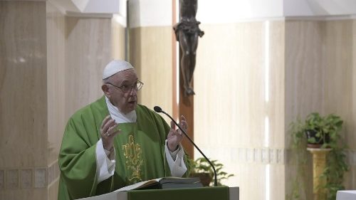 Il Papa: finisce una civiltà che si dice cristiana ma è pagana  