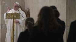 Papa celebra a missa na Casa Santa Marta