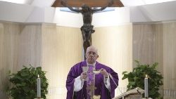 Papst Franz bei der Frühmesse