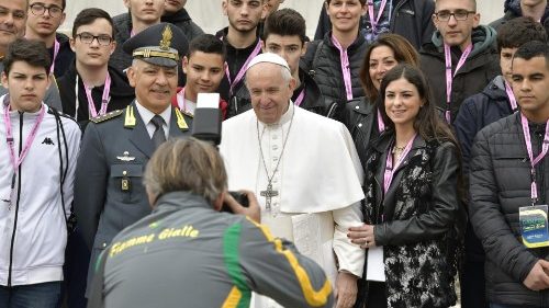 Audience générale du 3 avril 2019 