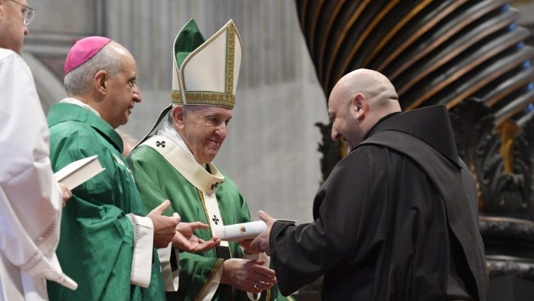 Dominika ya Neno la Mungu kutangaza na kushuhudia huruma ya Mungu.