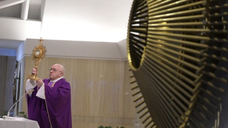 2020.04.04 Messa Santa Marta