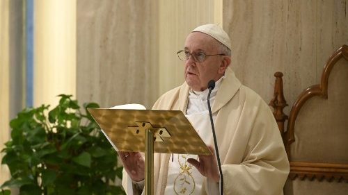 Il Papa: politici e scienziati trovino soluzioni a favore dei popoli, non del denaro  