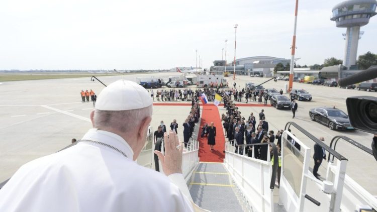 प्रेरितिक यात्रा पर मंगोलिया जाते संत पापा फ्रांँसिस