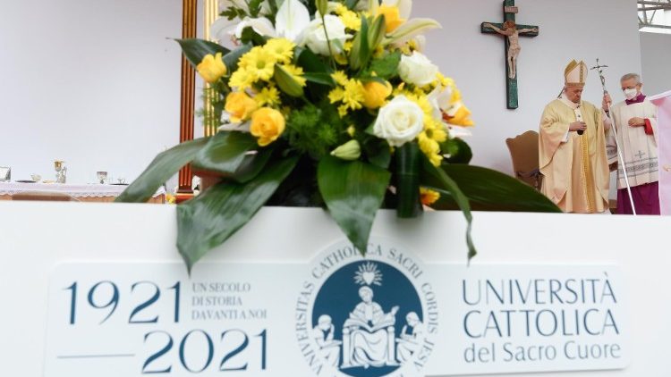 ಯೂನಿವರ್ಸಿಟಿ ಕ್ಯಾಟೊಲಿಕಾ ಡೆಲ್ ಸ್ಯಾಕ್ರೊ ಕ್ಯೂರ್