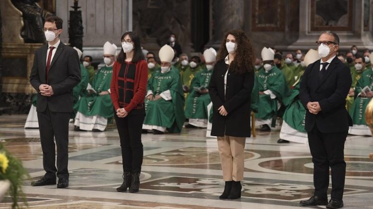 Waamini wanaalikwa kukuza na kudumisha karama zao