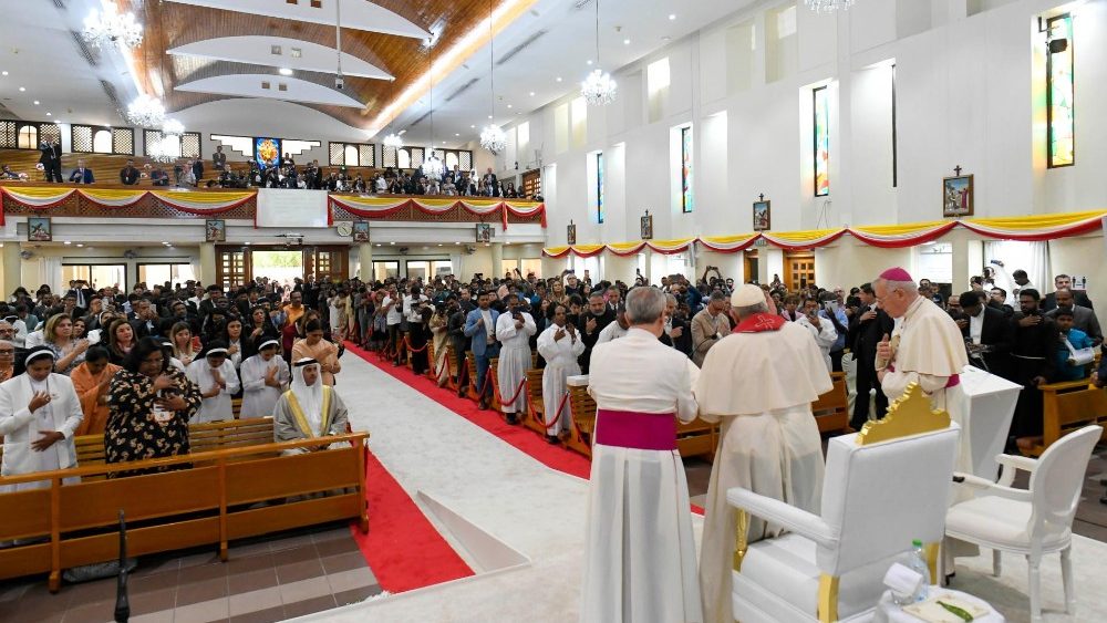 O Papa no Encontro de Oração na Igreja do Sagrado Coração, em Manama, Bahrein, no dia 6 de novembro de 2022