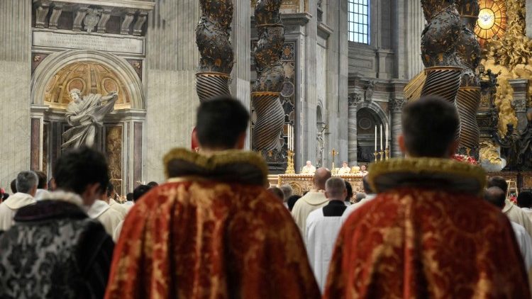 Mamajusi Kutoka Mashariki ya Mbali walimtafuta Mtoto Yesu