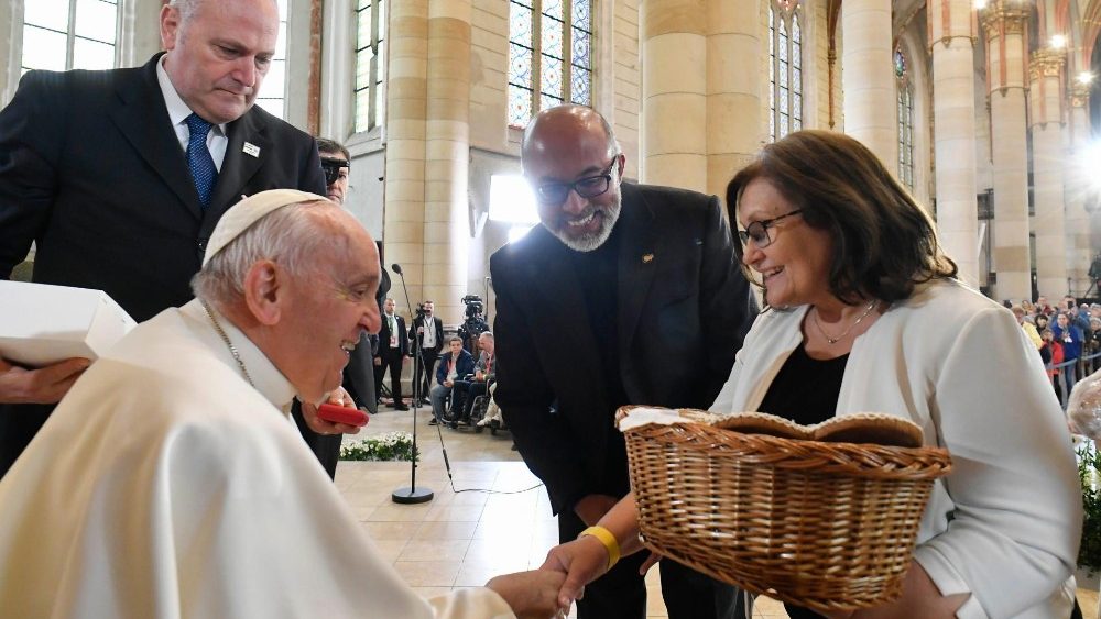 Stretnutie s chudobnými a utečencami v Kostole sv. Alžbety (29. apr. 2023)