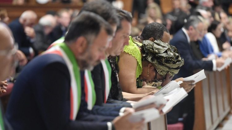 Watu wa Mungu wakishuhudia Daraja Takatifu ya Upadre