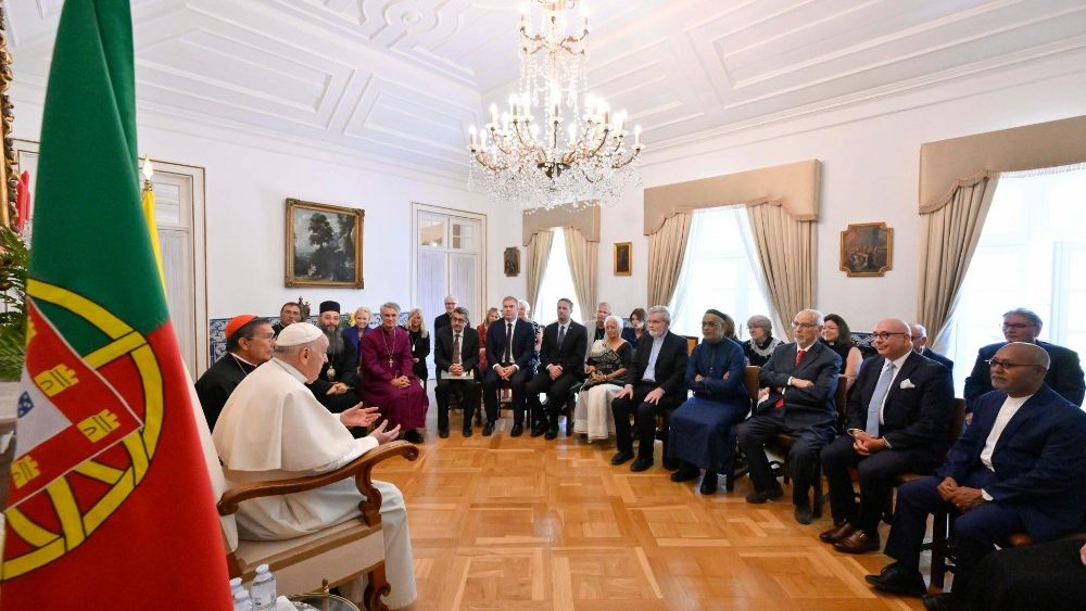 2023.08.04 Viaggio Apostolico in Portogallo in occasione della XXXVII Giornata Mondiale della Gioventu' - Incontro Nunziatura