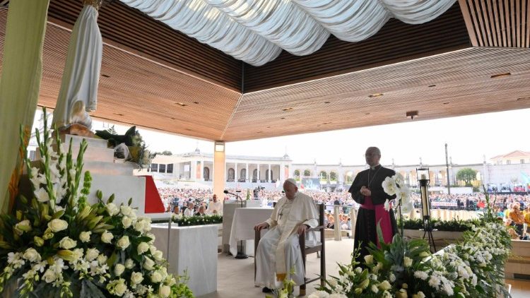 Bikira Maria ni kielelezo cha imani na fadhila