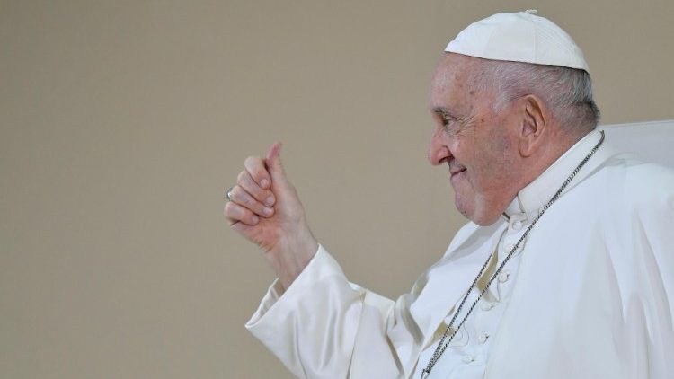 Papež František na archivní fotografii