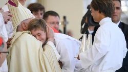 2023.08.06 Viaggio Apostolico in Portogallo in occasione della XXXVII Giornata Mondiale della Gioventu' - Santa Messa per la Giornata Mondiale della Gioventu'