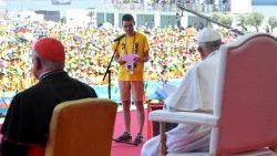 ĐTC gặp các tình nguyện viên