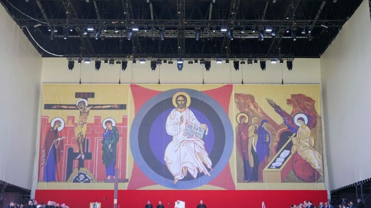 Kung'ara kwa Bwana: Vijana wafuate nuru ya Kristo