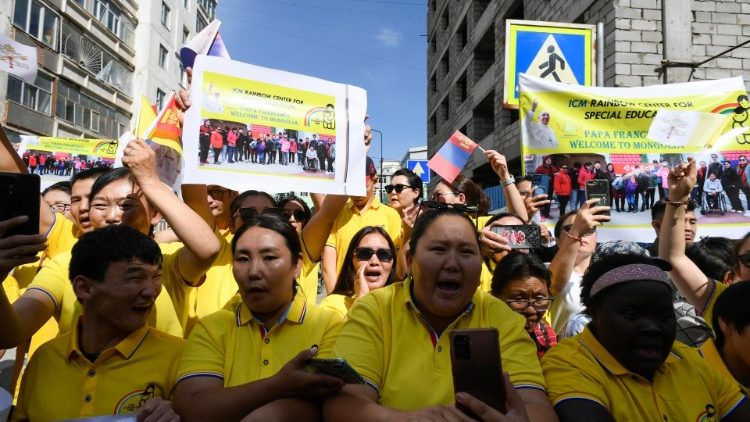 2023.09.01 Viaggio Apostolico in Mongolia - Arrivo alla Prefettura Apostolica