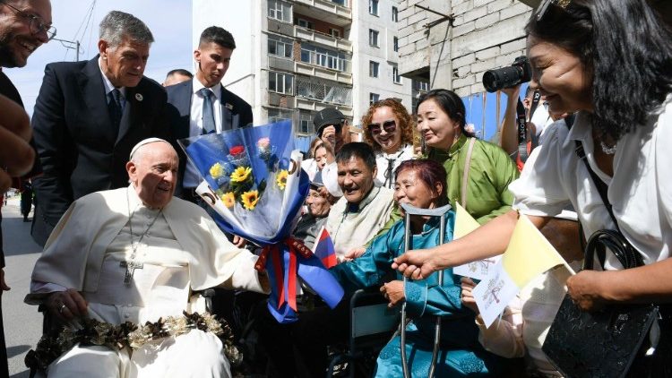 2023.09.01 Viaggio Apostolico in Mongolia - Arrivo alla Prefettura Apostolica