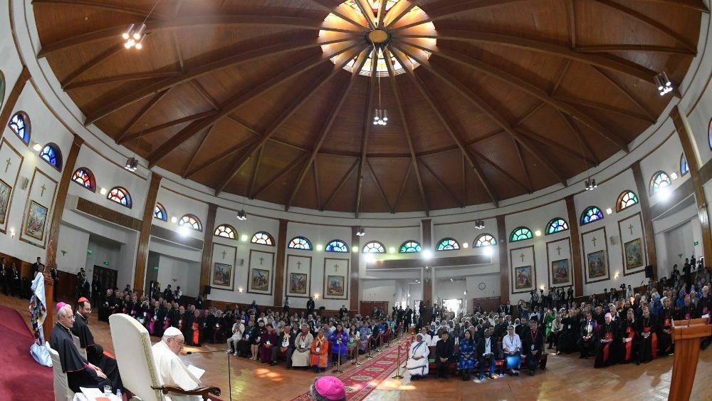 2023.09.02 Viaggio Apostolico in Mongolia - Incontro Vescovi