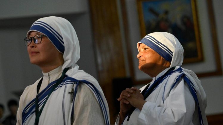 Religieuses lors de la rencontre avec les évêques, prêtres, religieux, séminaristes et personnes consacrées