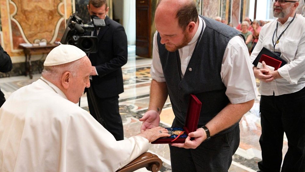 Папа з ўдзельнікамі Сусветнага кангрэса бэнэдыктынскіх аблатаў
