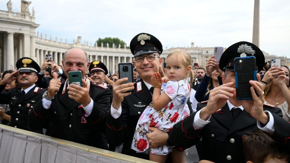 Аўдыеныя для Карабінераў Італіі