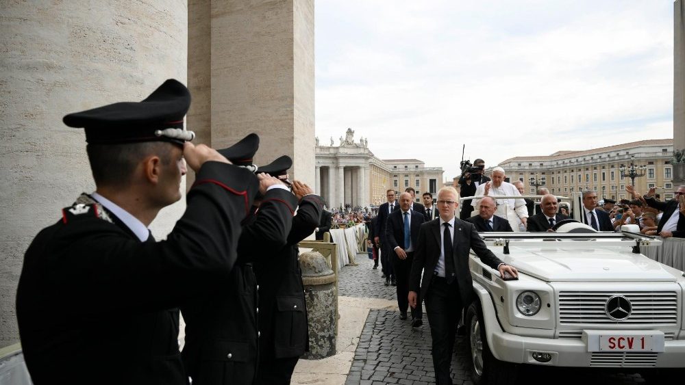 Аўдыеныя для Карабінераў Італіі