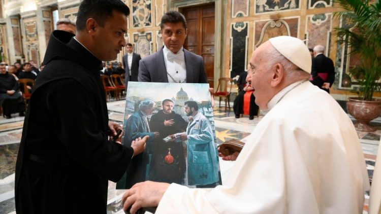 Papież do farmaceutów z apteki watykańskiej, która wkrótce ukończy 150 lat