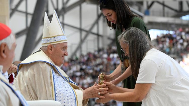 Na homilia, Papa alertou para o descarte da vida humana