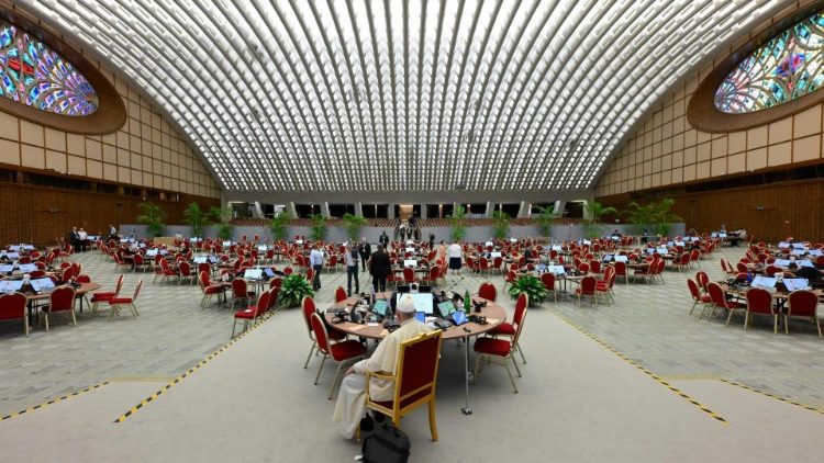 Sínodo - Sala Paulo VI