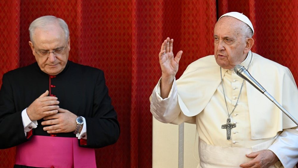 Аўдыенцыя для Брацтва Маці Божай Мансэрацкай