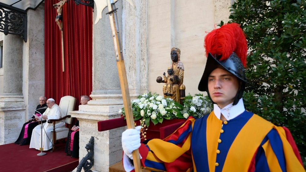 Аўдыенцыя для Брацтва Маці Божай Мансэрацкай