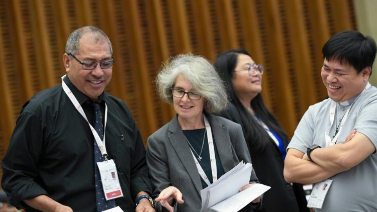 Ze synodního jednání