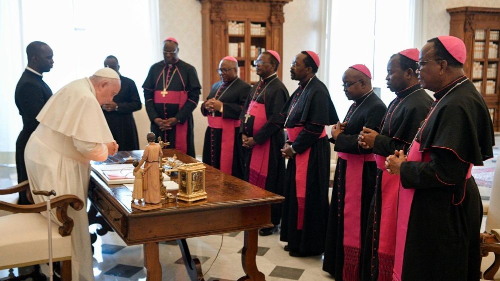 O encontro com Francisco foi nesta sexta (27) pela manhã